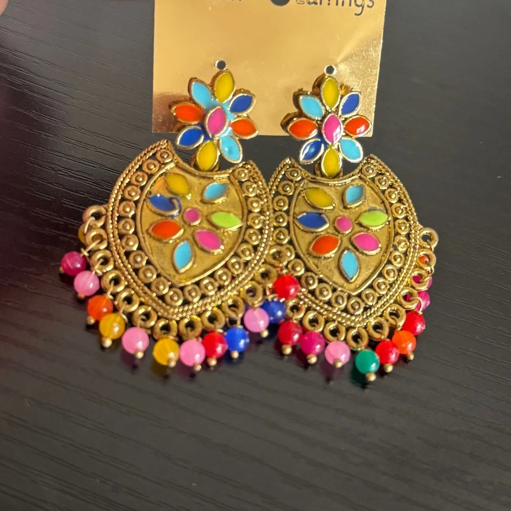 Ethnic Indian Wear Multicolor Gold Earrings - Picture 7 of 8
